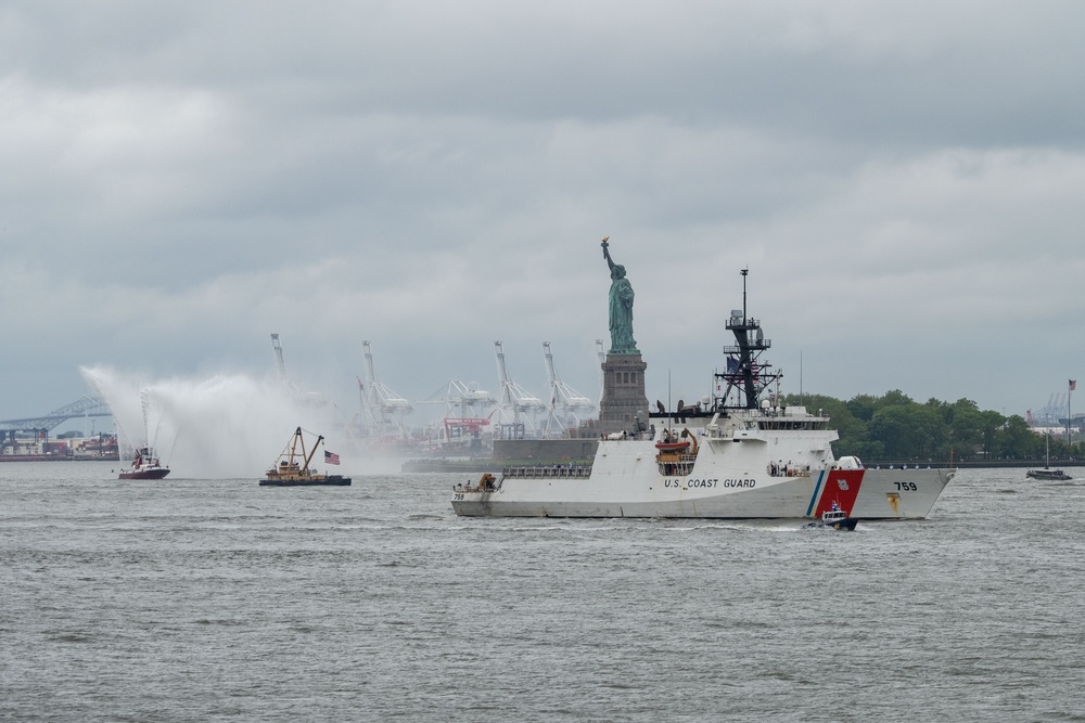 Fleet Week New York 2025 Kicks Off with Parade of Ships in New York Harbor