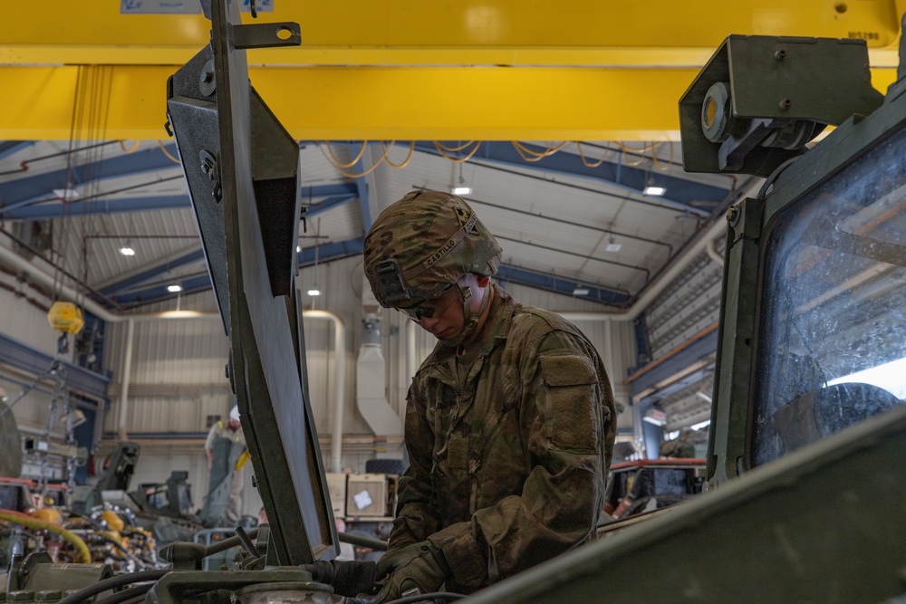 U.S. Soldiers conduct Stryker armored vehicle maintenance to support southern border mission