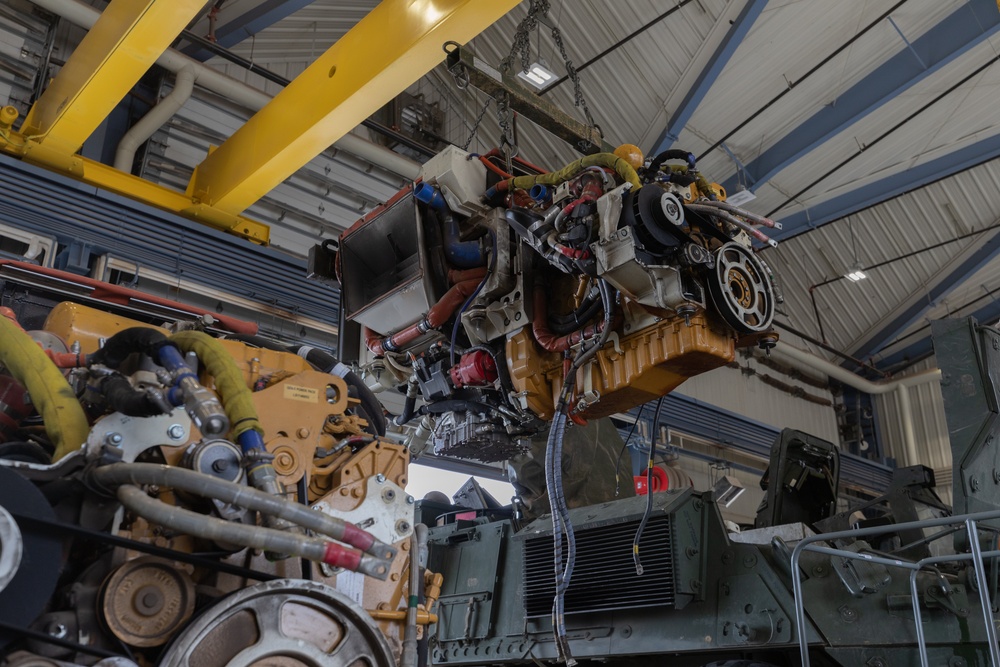 U.S. Soldiers conduct Stryker armored vehicle maintenance to support southern border mission