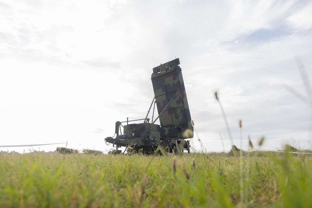 U.S. Second Fleet Commander visits MACS-2 radar operations during Atlantic Alliance 2025