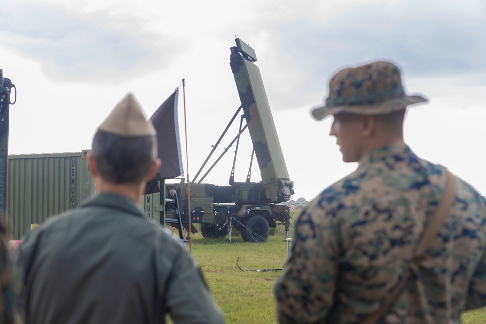 U.S. Second Fleet Commander visits MACS-2 radar operations during Atlantic Alliance 2025