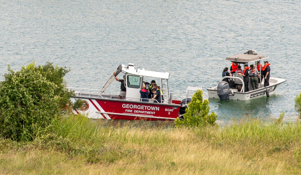 Drowning response training at Georgetown Lake