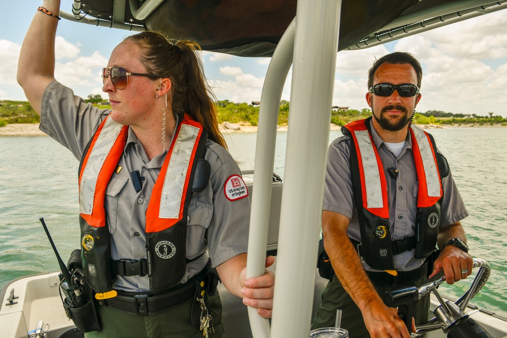 Drowning response training at Georgetown Lake