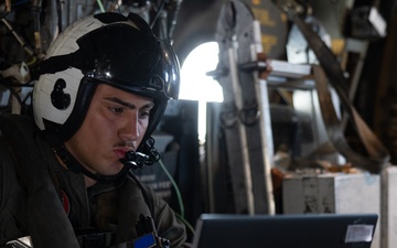 U.S. Marines with VMM-162 support anti-submarine warfare exercise