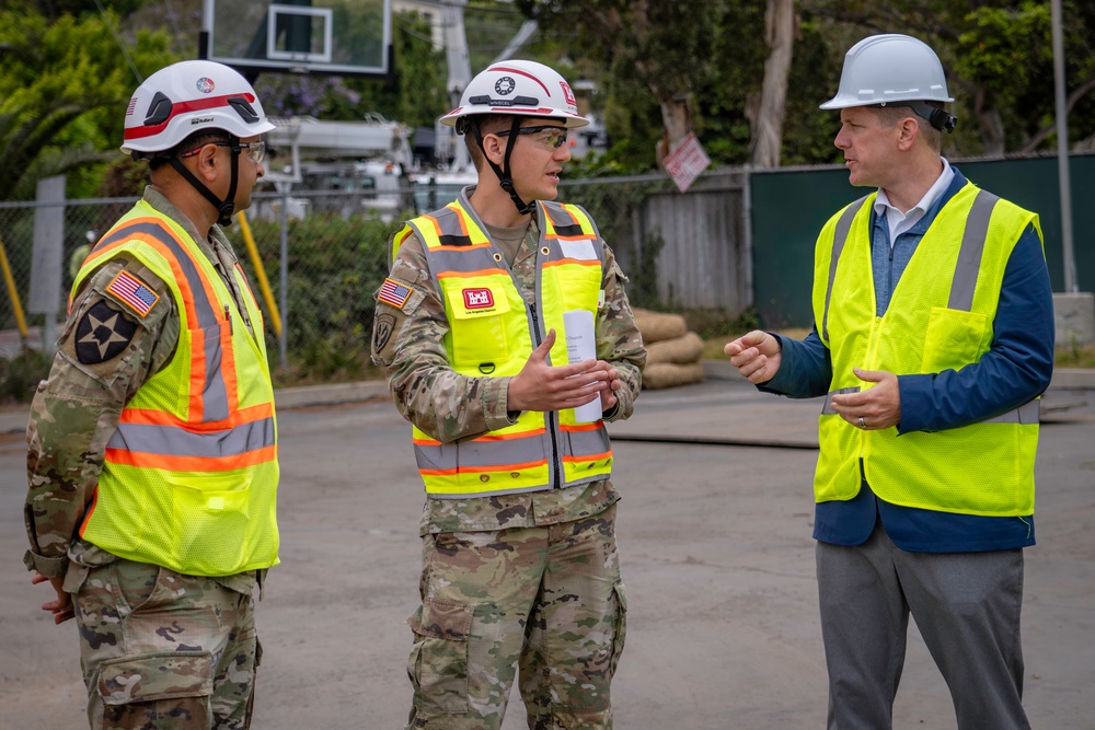 USACE and FEMA brief DHS Associate Director on Wildfire Debris Removal in Southern California
