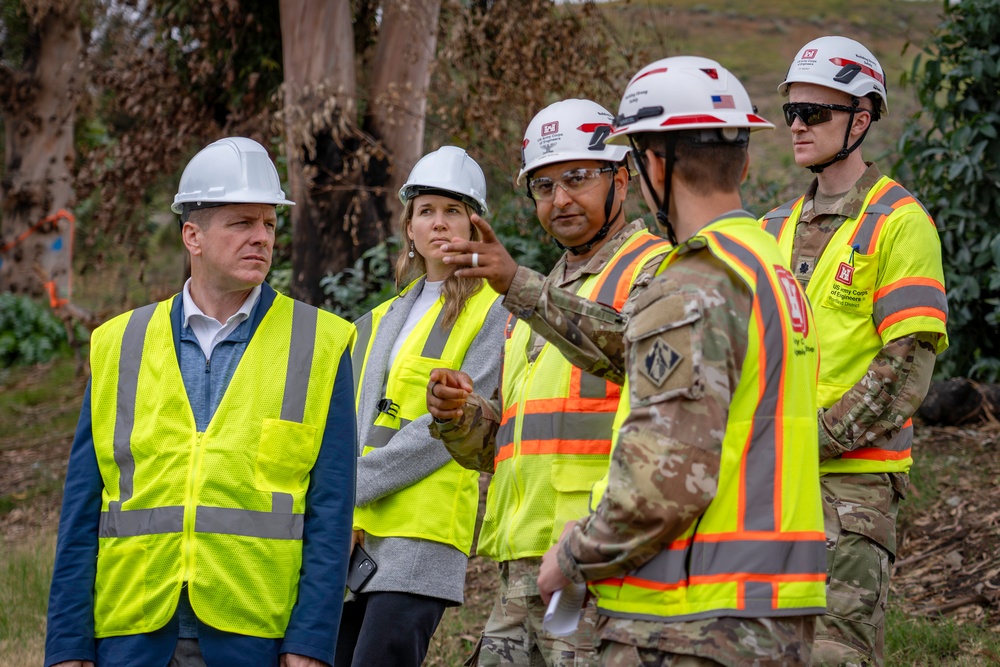 USACE and FEMA brief DHS Associate Director on Wildfire Debris Removal in Southern California