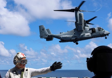 USS Iwo Jima Conducts Medical Excercise