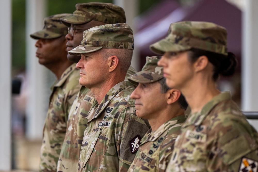 32nd Medical Brigade welcomes new command team