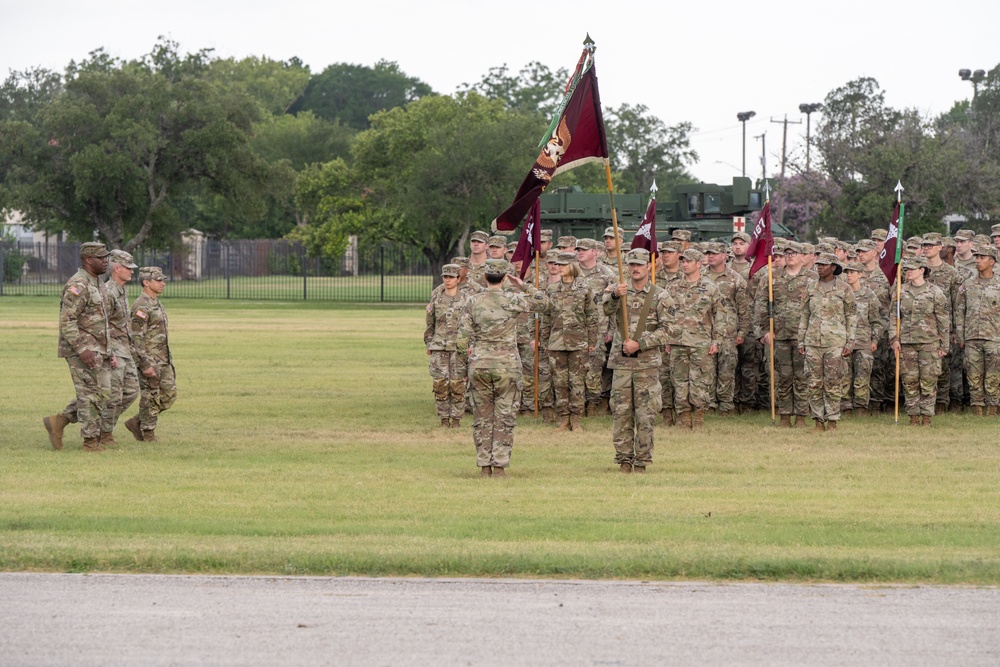 32d Medical Brigade welcomes new command team