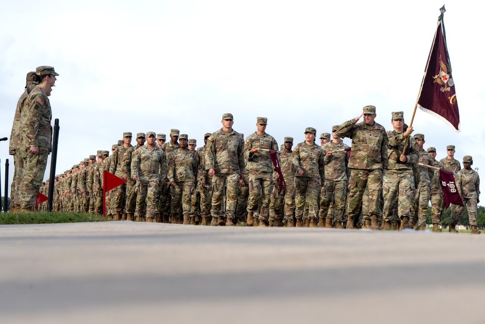 32nd Medical Brigade welcomes new command team