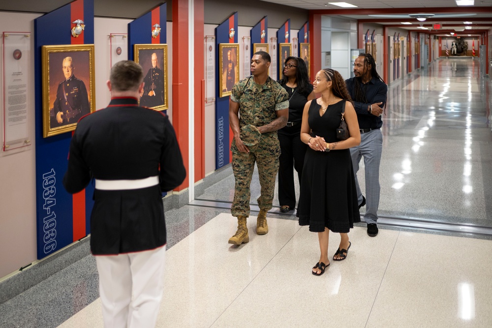 SD Hosts NFL Player and USNA Graduate 2nd Lt. Rayuan Lane III at the Pentagon