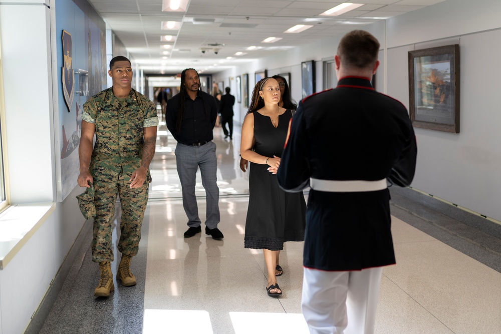 SD Hosts NFL Player and USNA Graduate 2nd Lt. Rayuan Lane III at the Pentagon