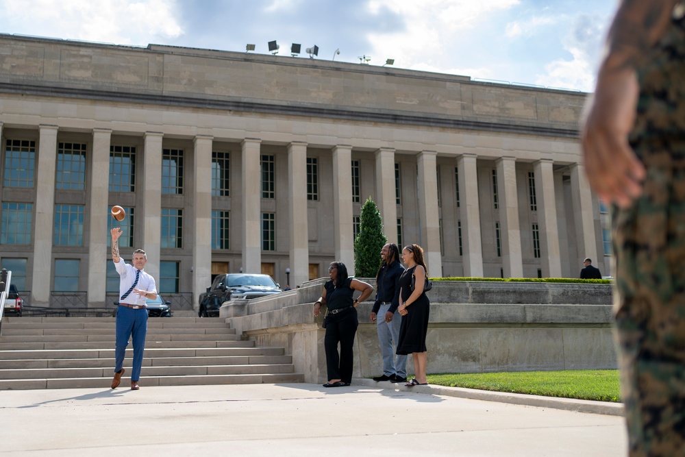 SD Hosts NFL Player and USNA Graduate 2nd Lt. Rayuan Lane III at the Pentagon