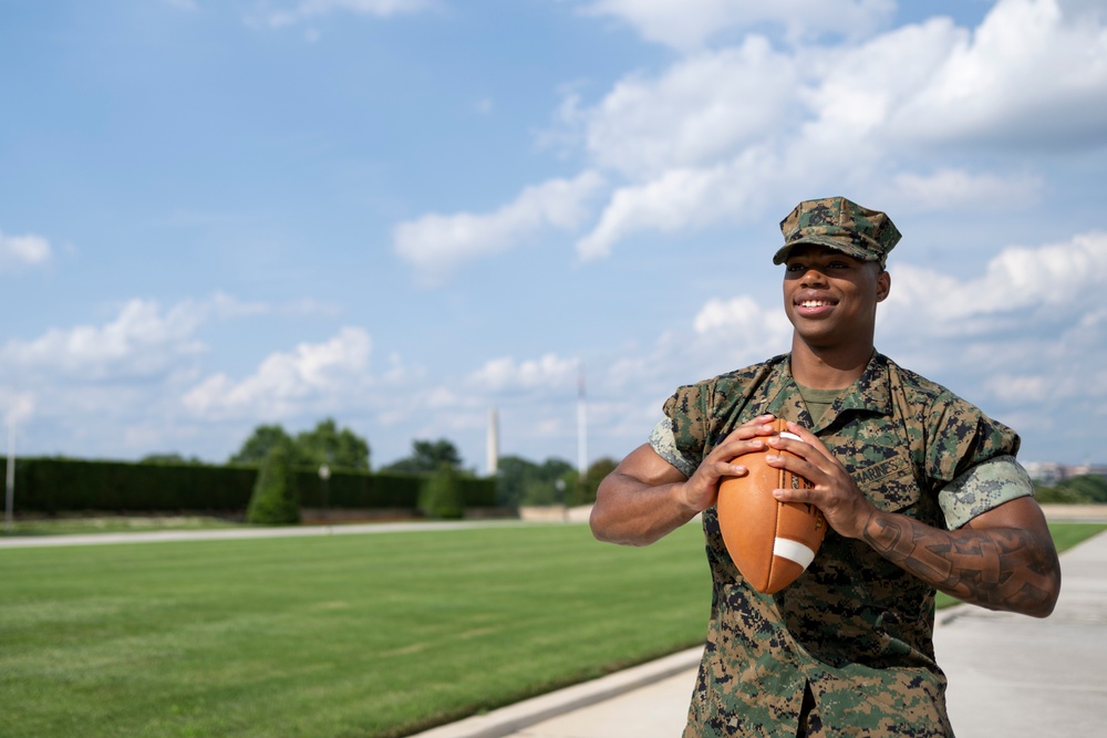 SD Hosts NFL Player and USNA Graduate 2nd Lt. Rayuan Lane III at the Pentagon