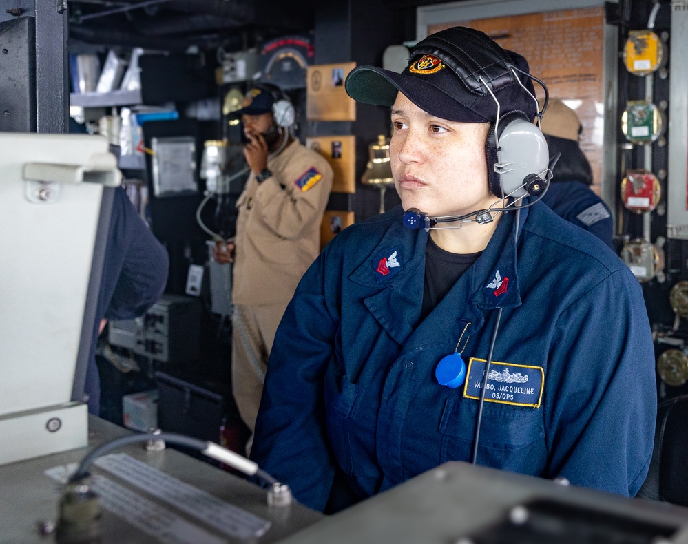 USS Cole Conducts Routine Operations in U.S. 4th Fleet AOR