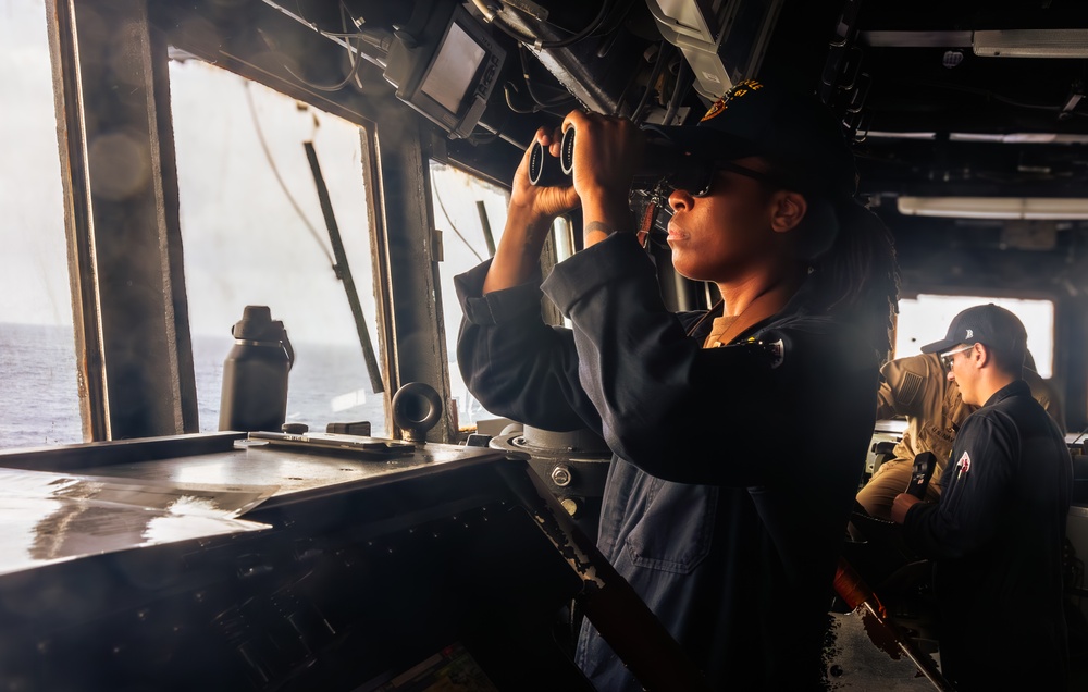 USS Cole Conducts Routine Operations in U.S. 4th Fleet AOR