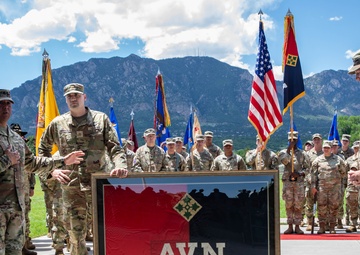 4th Combat Aviation Brigade Welcomes New Commander During Change of Command Ceremony