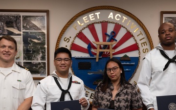 CFAS Conducts Naturalization Ceremony