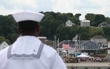 USS Farragut Arrives in Eastport, Maine for Port Visit