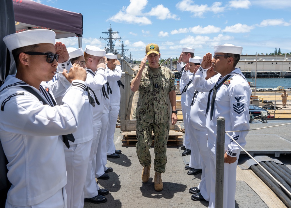 Adm. Steve Koehler, commander, U.S. Pacific Fleet, presents the Arleigh Burke Trophy Award to USS Michael Murphy