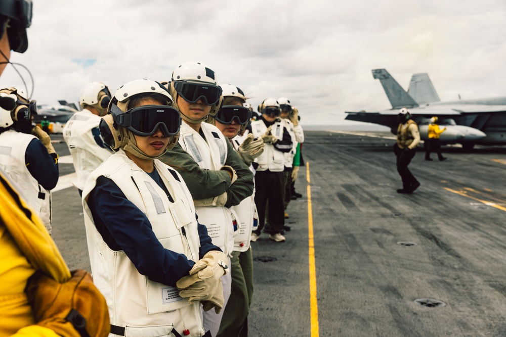 George Washington Hosts Distinguished Visitors