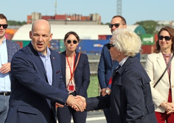 USS Mount Whitney Hosts KLE in Riga, Latvia