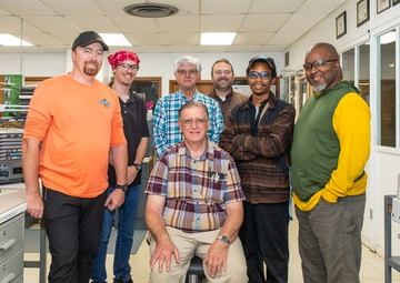 Shipyard spotlight: Larry Pendleton - Code 950 Electronics technician