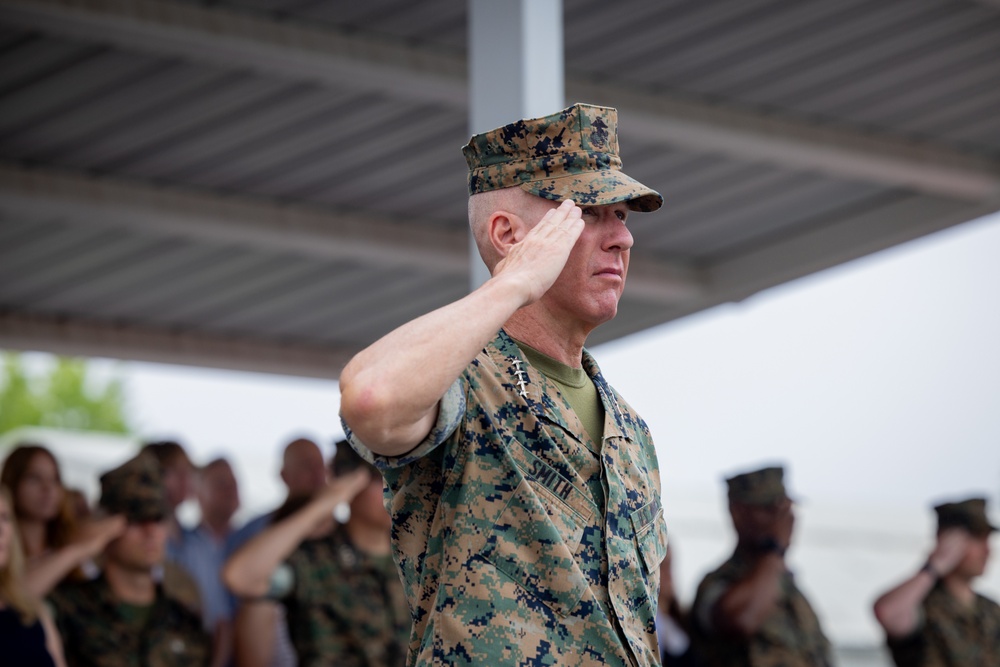 Commandant, Gen. Eric Smith attends OCS graduation ceremony at MCB Quantico