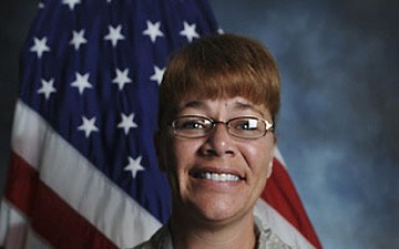 Face of Defense: Air Force Senior NCO Celebrates Her Career