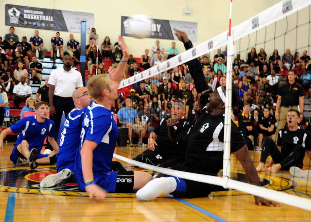 Army Veteran Helps Team Earn Gold in Warrior Games Volleyball Match