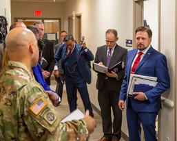 DASD Simmons Visits Fort Belvoir