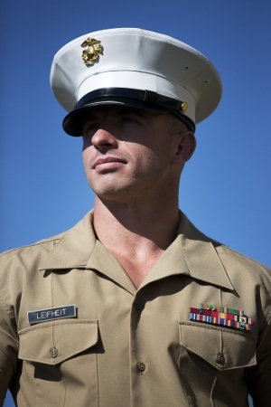 Marine Recruiter Saves Suicidal Man in Idaho