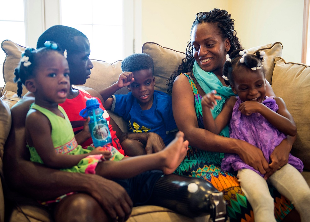 Army Captain and Family Prepare for Fourth Child, Warrior Games