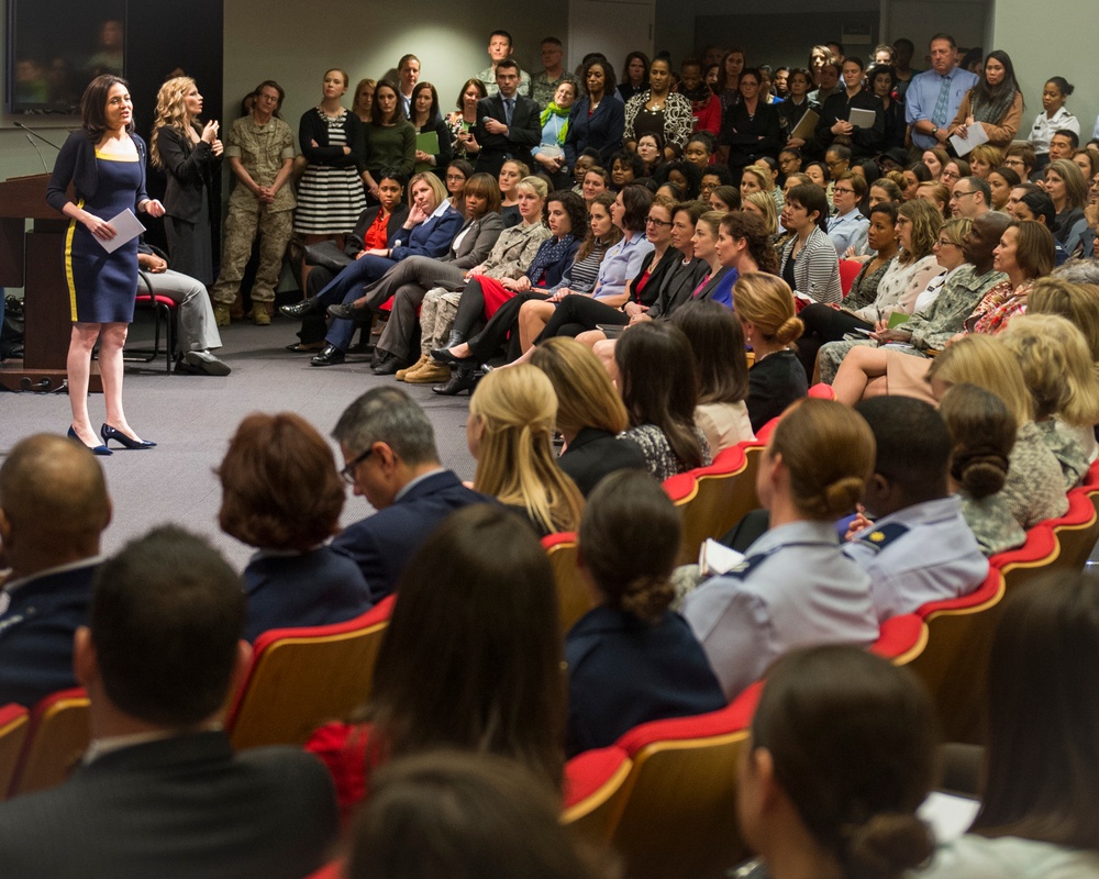 Lean In Founder Sandberg Touts Diversity at Pentagon Address