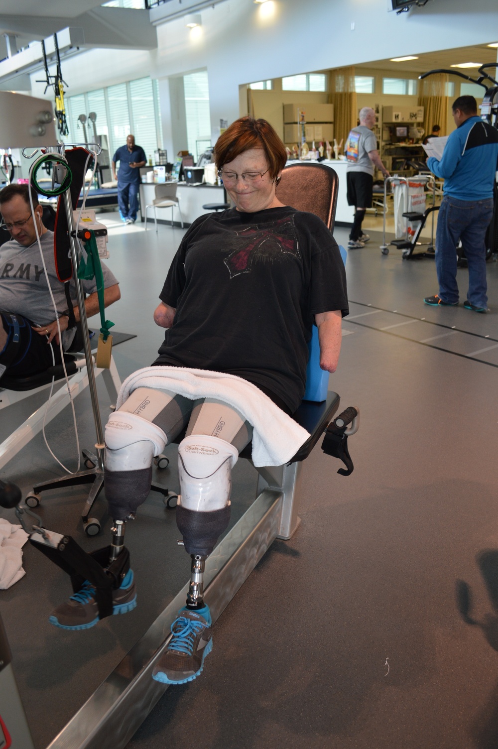 Donna Lowery Regains Strength Through Physical Therapy After Losing Limbs