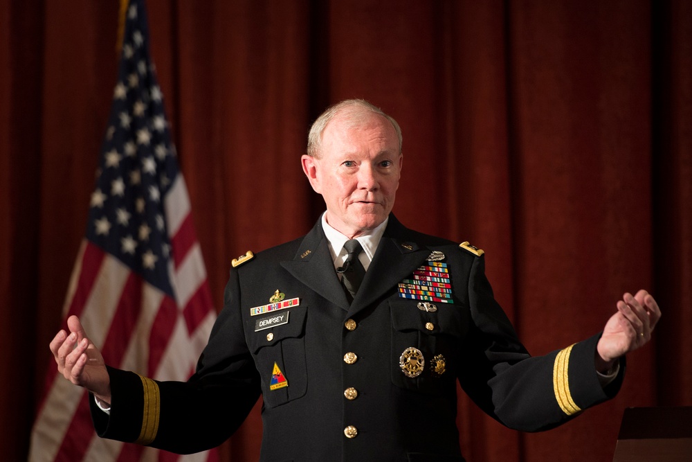 Dempsey Addresses Veterans' Issues at USC Forum