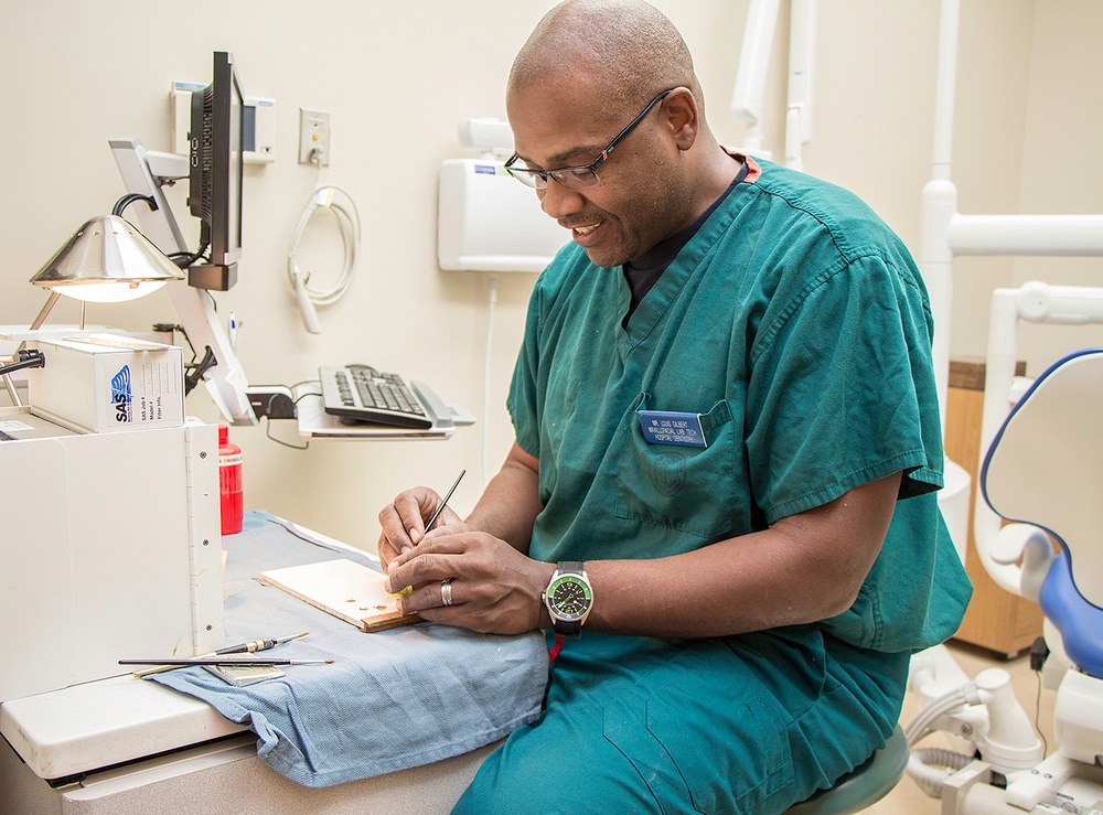 Navy Retiree Designs Prosthetic Eye at Walter Reed
