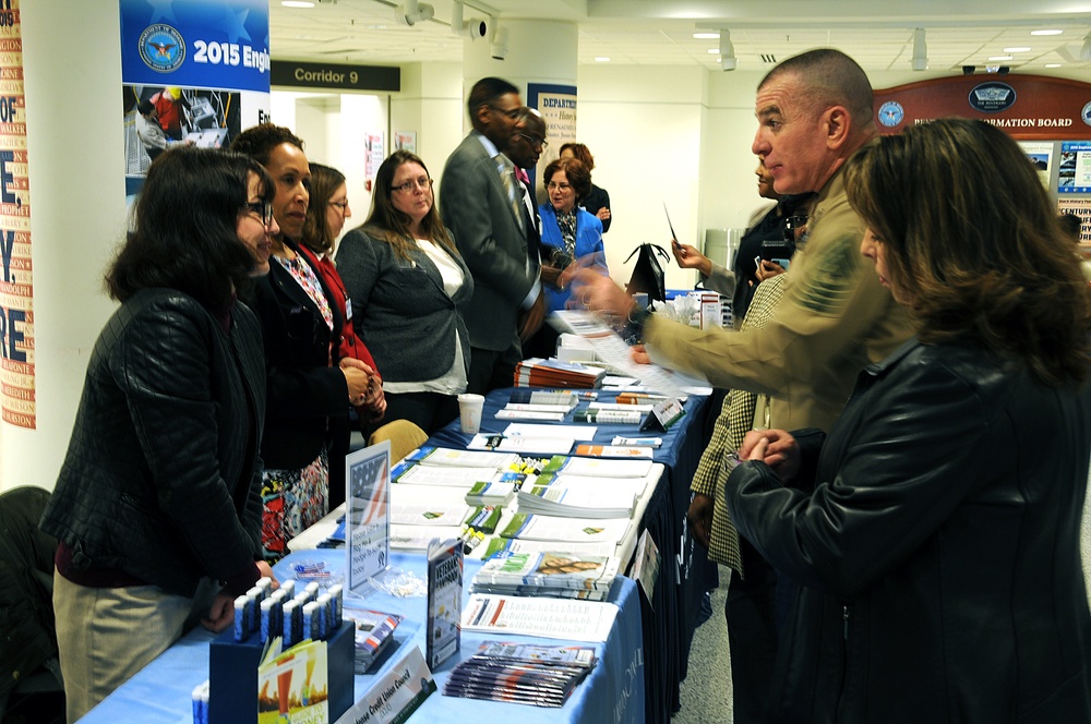 Senior Enlisted Advisor Promotes Military Savings at Pentagon Fair
