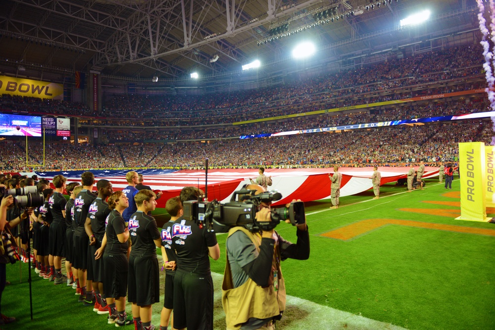 Massive American Flag Unfurled at Pro Bowl Pregame