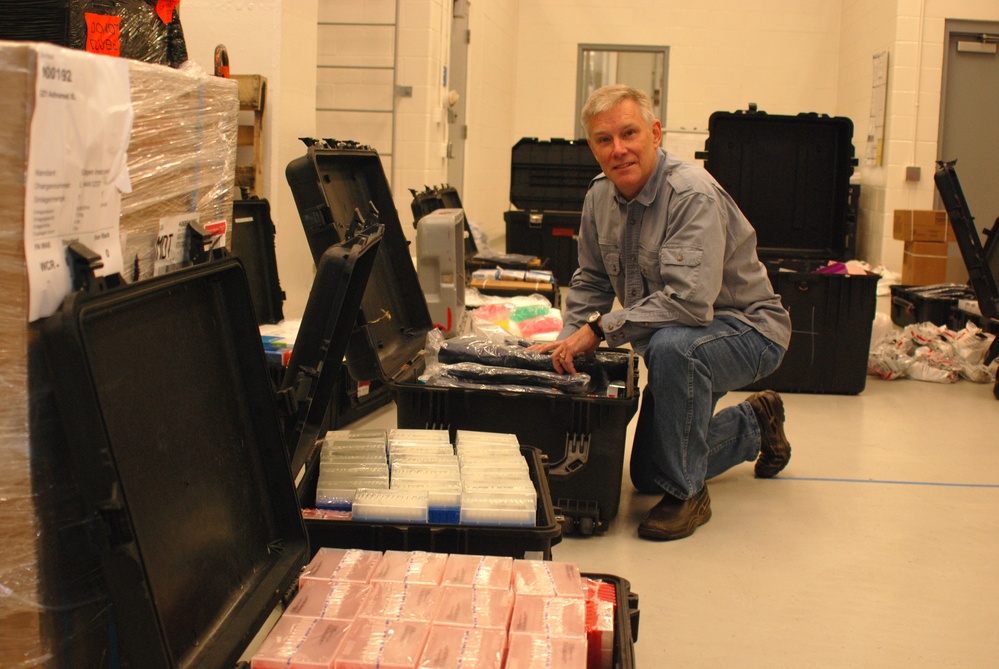 Army Scientist Prepares to Deploy to Liberia for Ebola Diagnostics