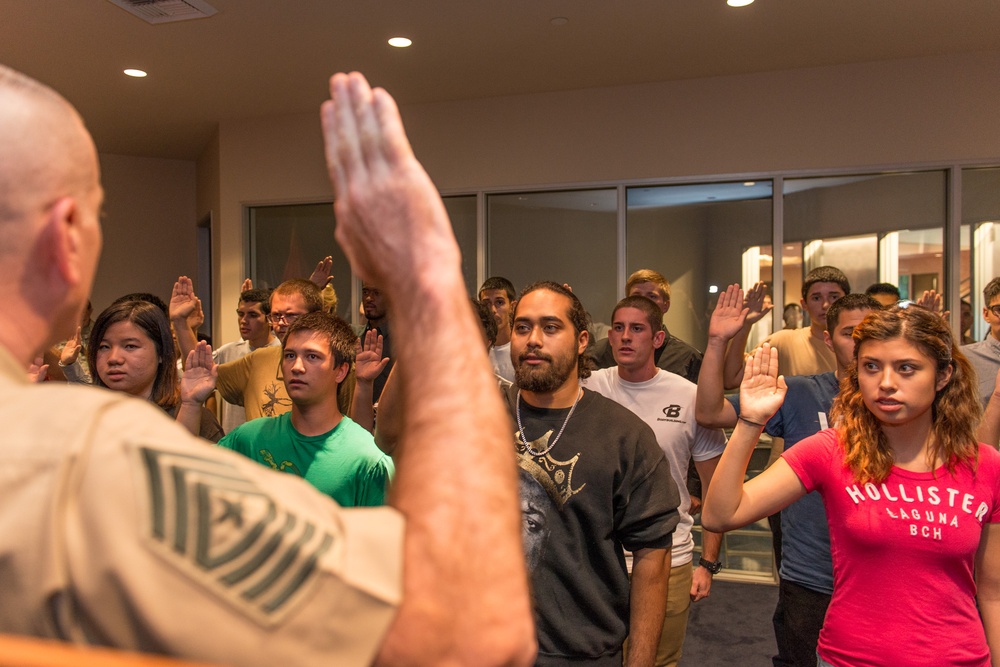 Senior Enlisted Advisor Administers Oath of Enlistment at LA Processing Station