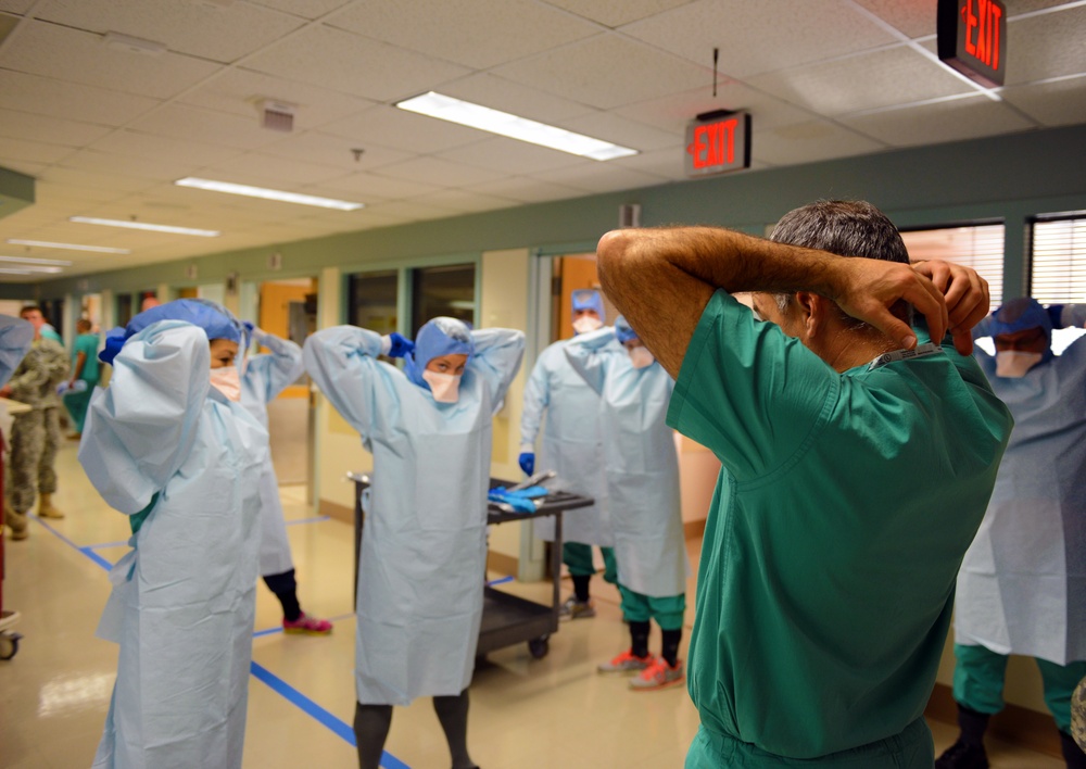 Military Medical Team Trains for Potential Ebola Crisis