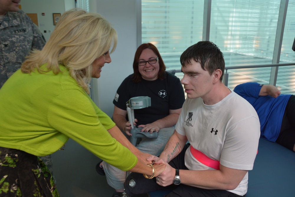 Dr. Jill Biden Visits Injured Soldier at Rehabilitation Center