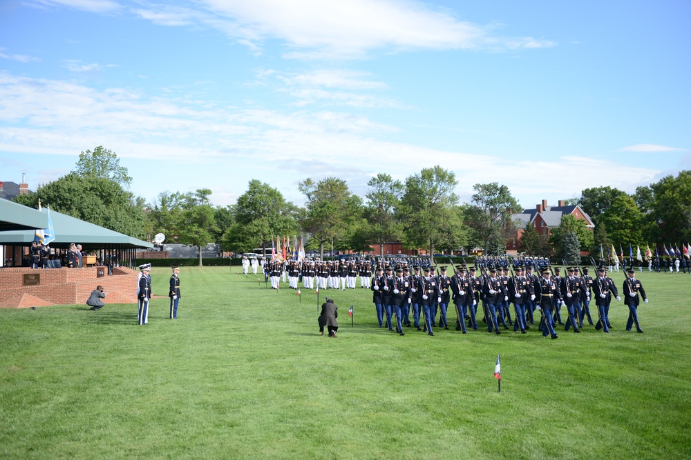 Troops Honor Retiring Armed Services Committee Leaders