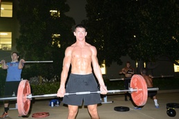 Army Sergeant Leads 9/11 Tribute Workout at Pentagon