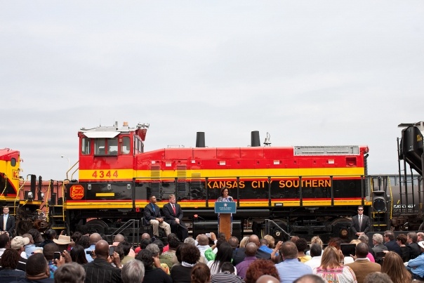 First Lady Michelle Obama Highlights Joining Forces Initiative in Shreveport
