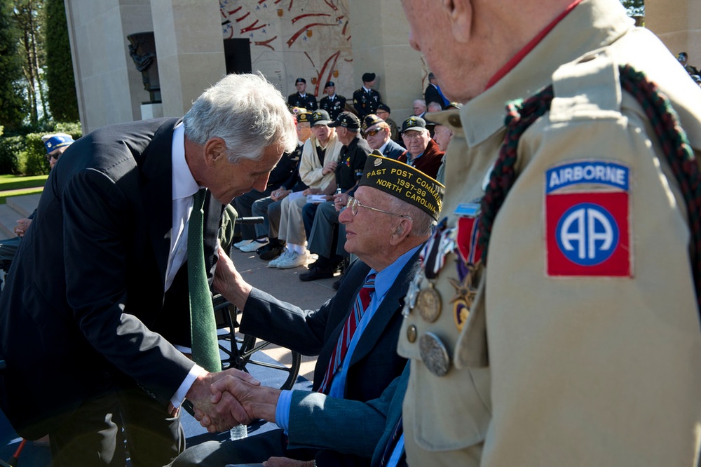 Hagel Honors D-Day Veterans at Omaha Beach Commemoration