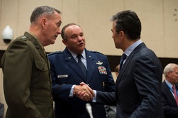 Dunford Nominated as Next Marine Corps Commandant