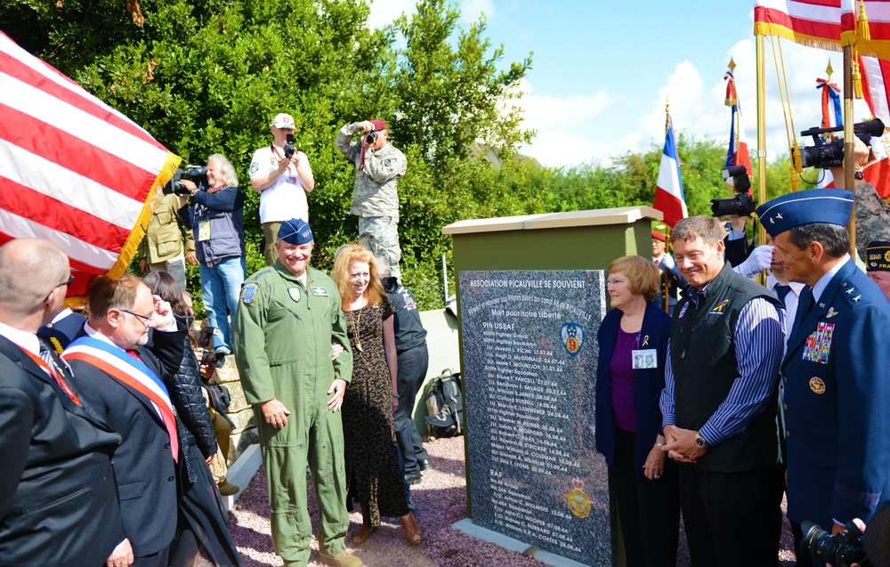 NATO Commander, Daughter of WWII Pilot Unveil D-Day Monument in France