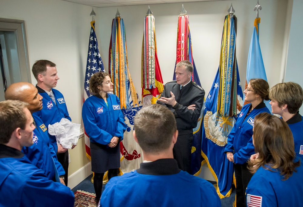Navy Admiral Welcomes New NASA Astronauts at Pentagon